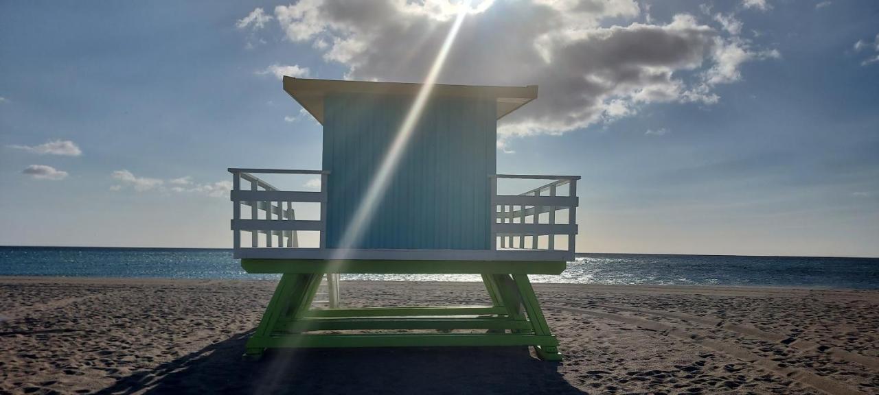 Le Barcares Logement Climatise Pour 6 Personnes, Draps Et Serviettes Non Fournis Air-Conditioned Accommodation For 6 People, Sheets And Towels Not Provided Alojamiento Con Aire Acondicionado Para 6 Personas, Sabanas Y Toallas No Incluidas Buitenkant foto